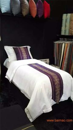 酒店管理中的床尾巾采购 选购指南与价格考量